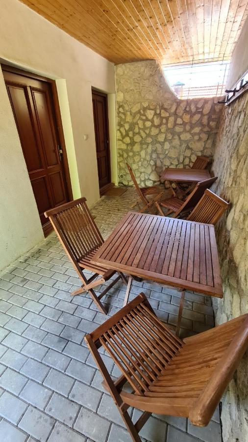 Apartmány Turold Mikulov Esterno foto