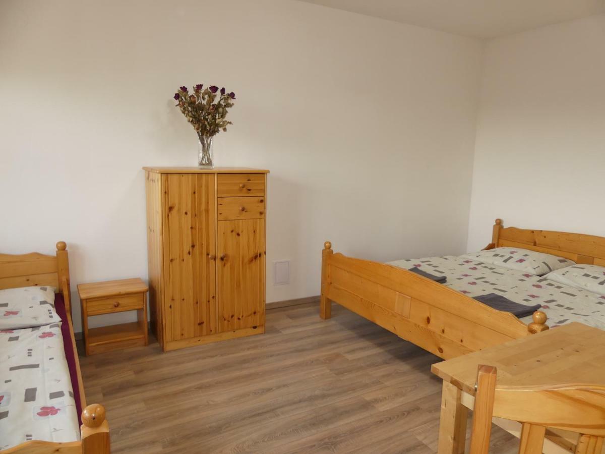 Apartmány Turold Mikulov Esterno foto